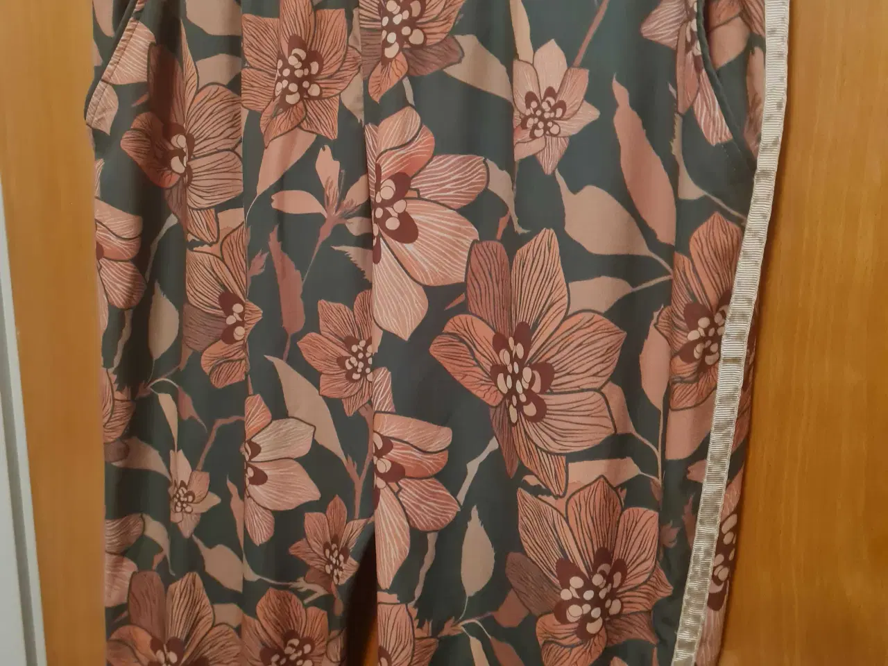 Billede 2 - Bukser str L 50-52 fra Zizzi 