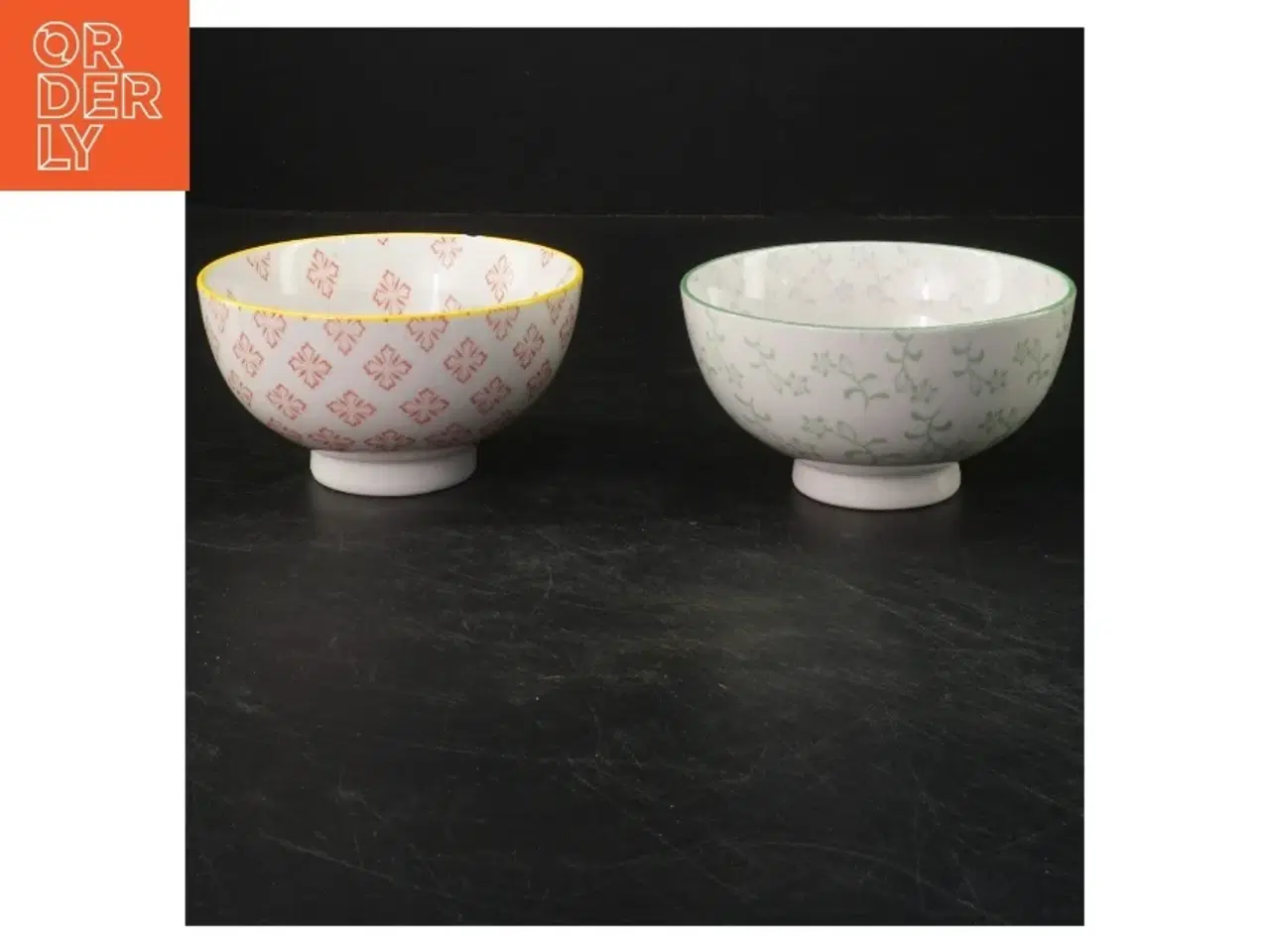 Billede 1 - Skålesæt med mønster (str. Ø 11,5 cm)