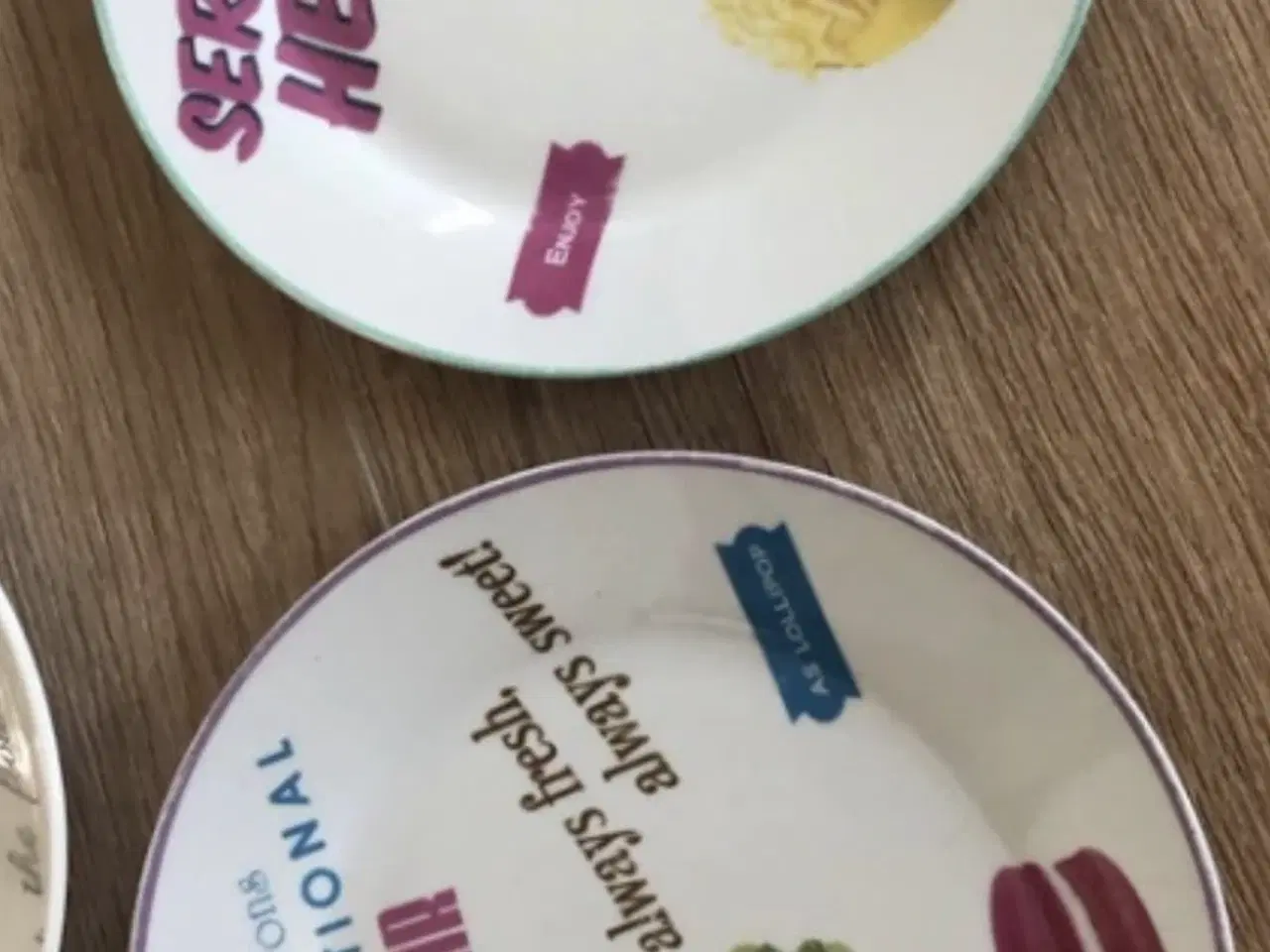 Billede 2 - 9 fine dessert,kage tallerkner 