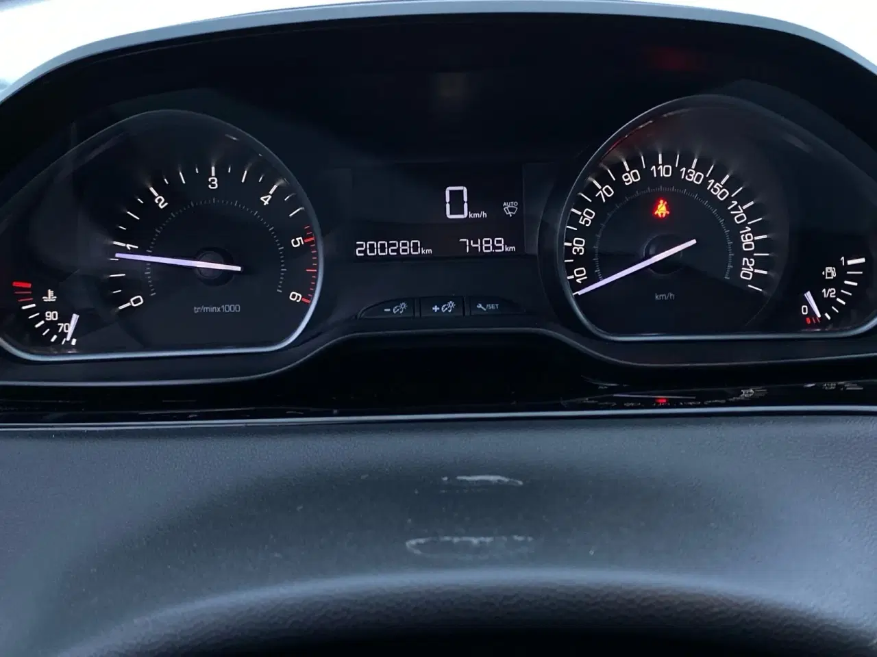 Billede 11 - Peugeot 208 1,6 BlueHDi Chili Plus 100HK 5d