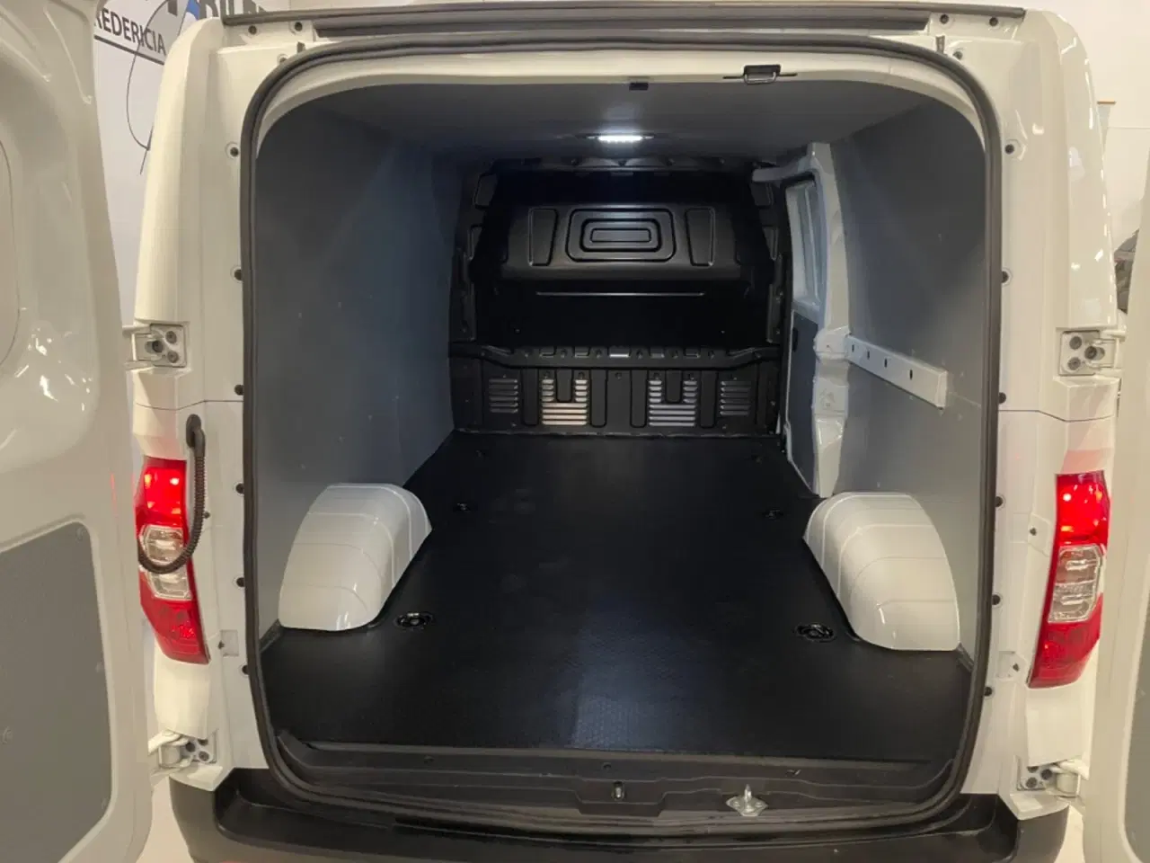 Billede 14 - Maxus e-Deliver 3 50 Cargo Van LWB