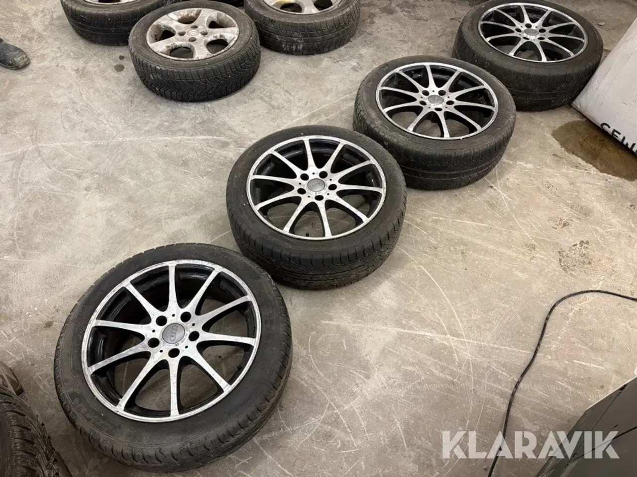 Billede 1 - Alufælge med dæk Audi