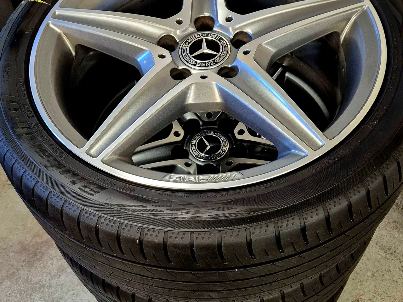 Billede 2 - MERCEDES "AMG" ORIGINAL ALUFÆLGE MED SOMMERDÆK 