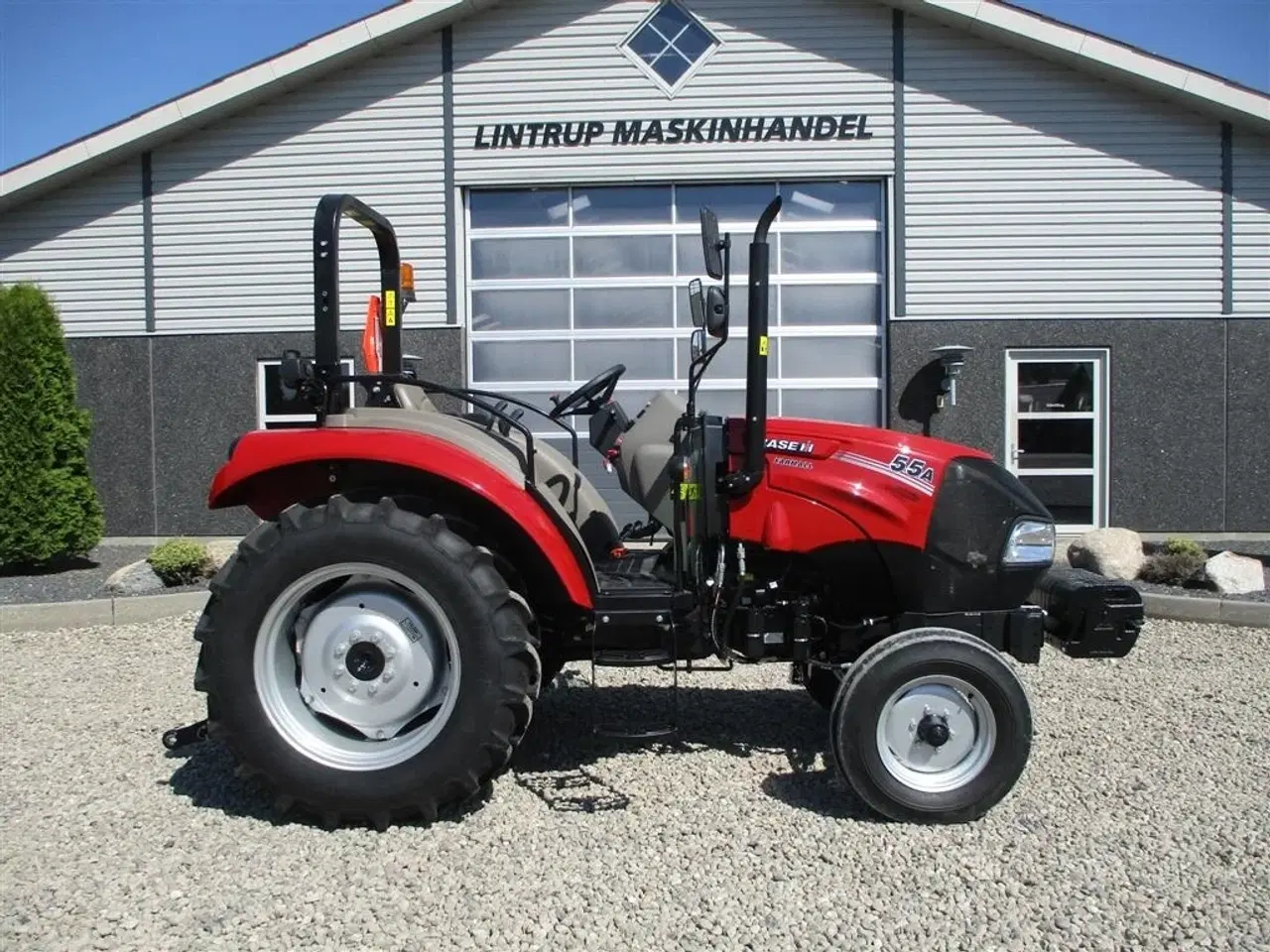 Billede 4 - Case IH Farmall 55A Dansk demo traktor med kun 29timer. Med vendegear på.