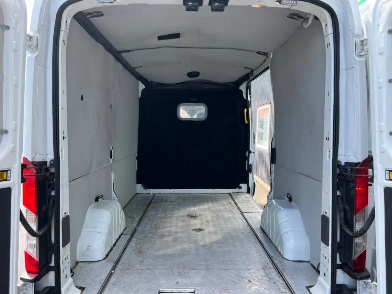 Billede 10 - Ford Transit 350 L2 Van 2,0 TDCi 130 Trend H2 FWD