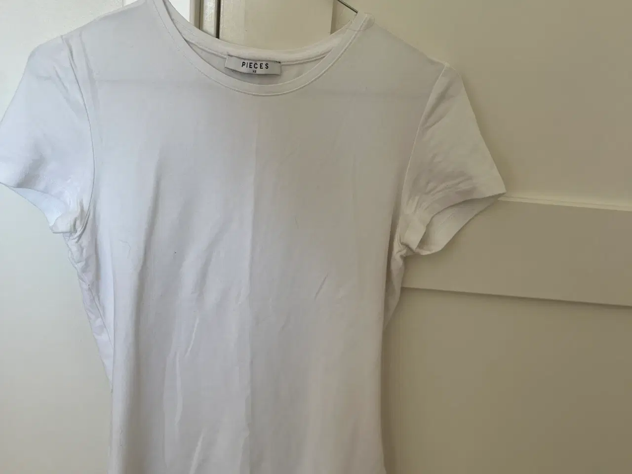 Billede 1 - Pieces t-shirt