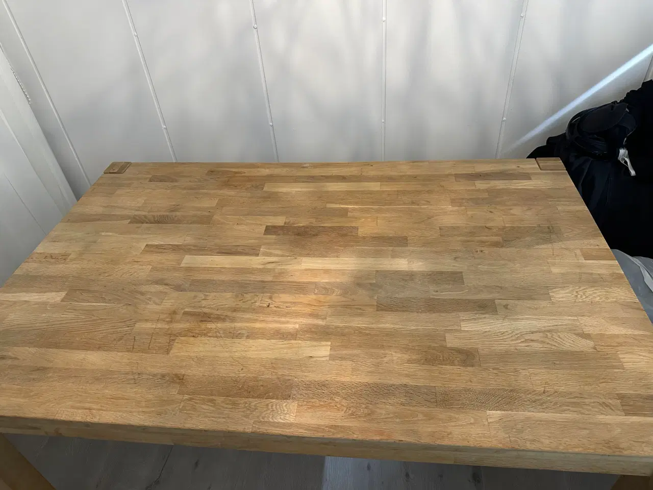 Billede 2 - Spisebord i træ