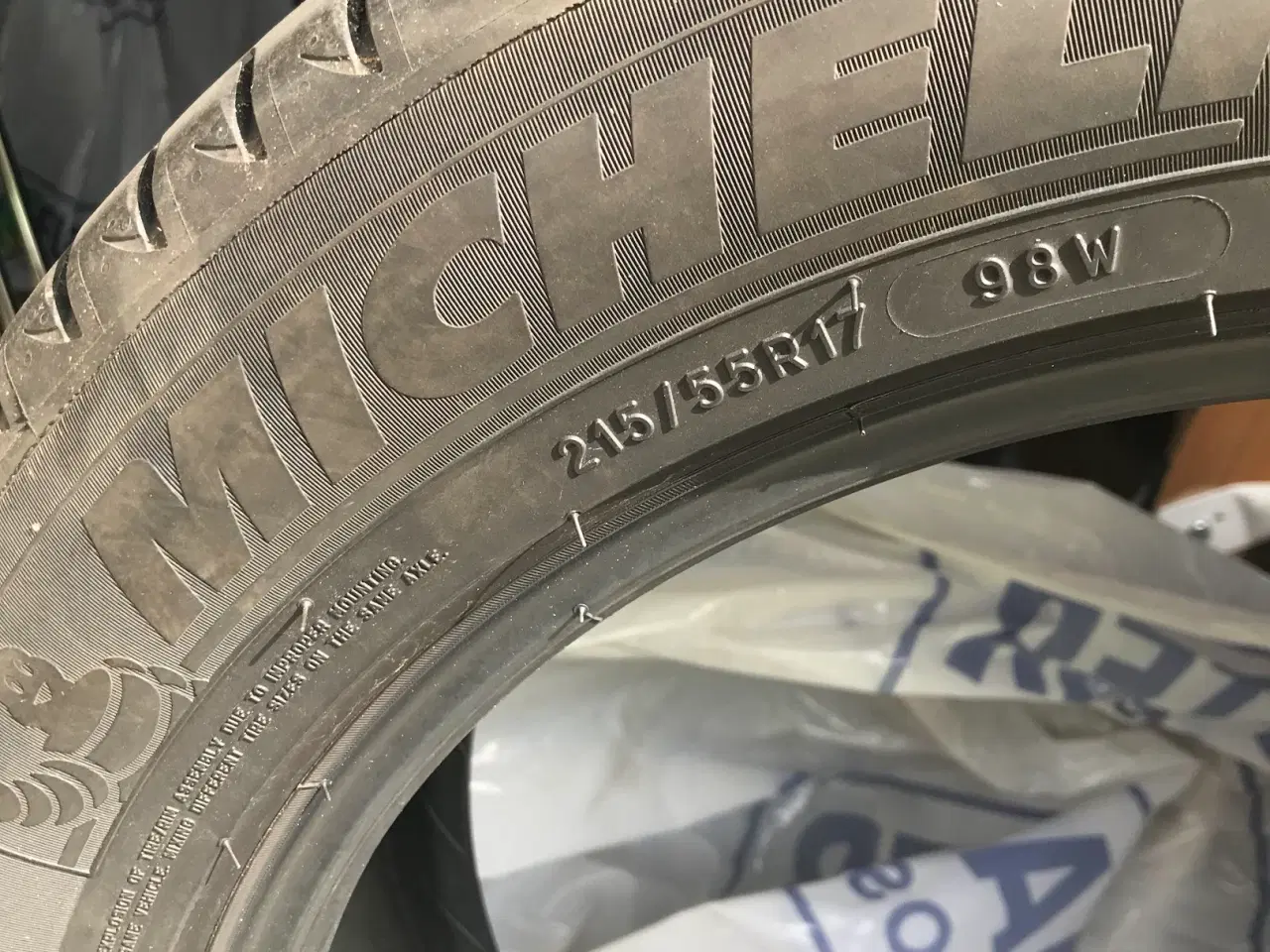 Billede 1 - 4 x Michelin 215/55 R 17 