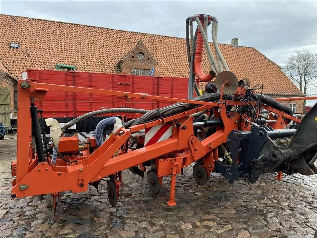 Billede 8 - Kuhn 8 Rækket Planter 2