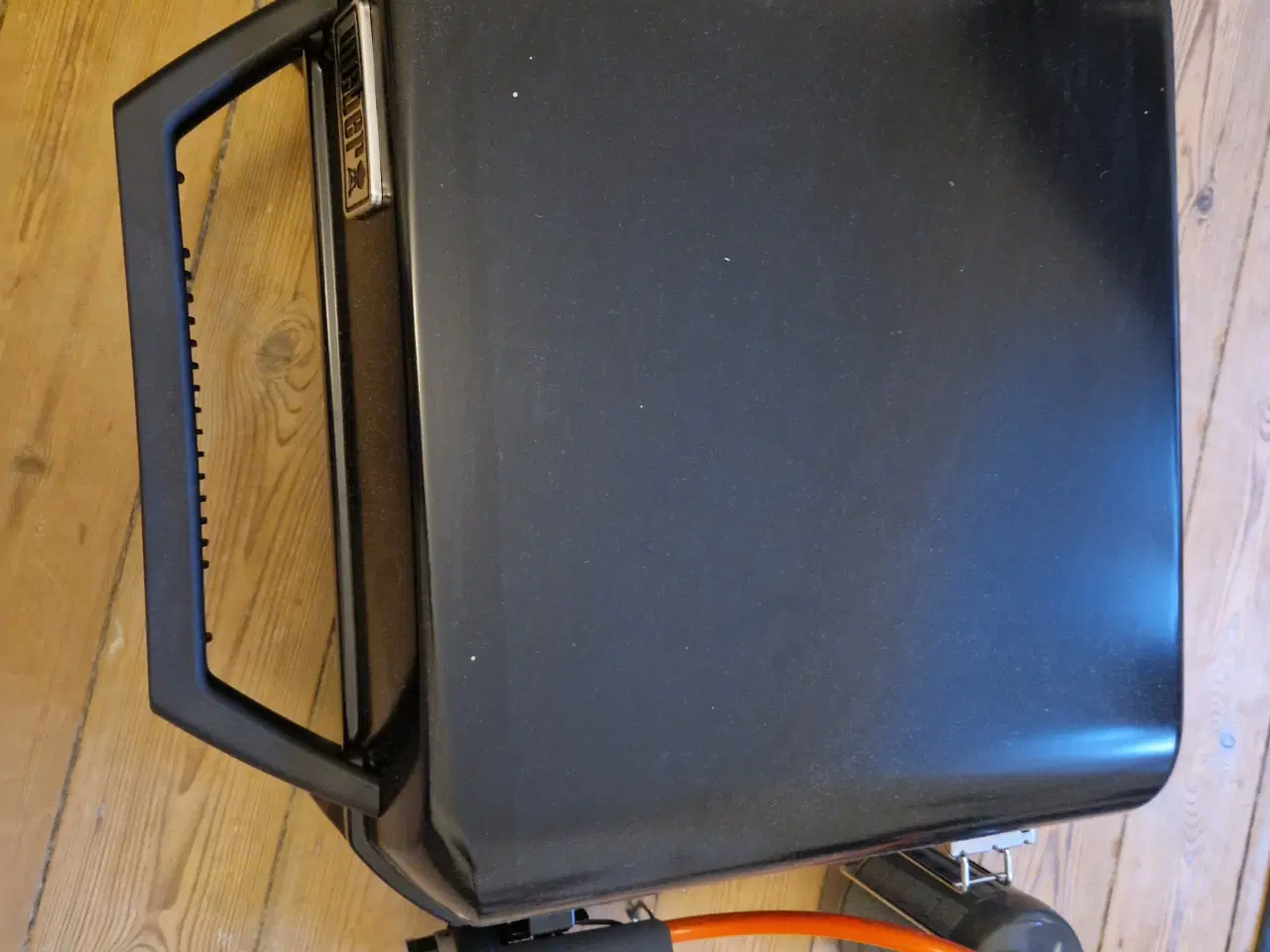 Billede 6 - Weber gasgrill m/stegeplade