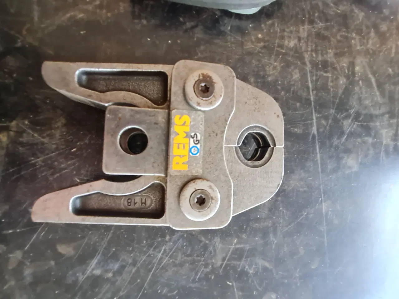 Billede 5 - Rems press bakker og Uponor
