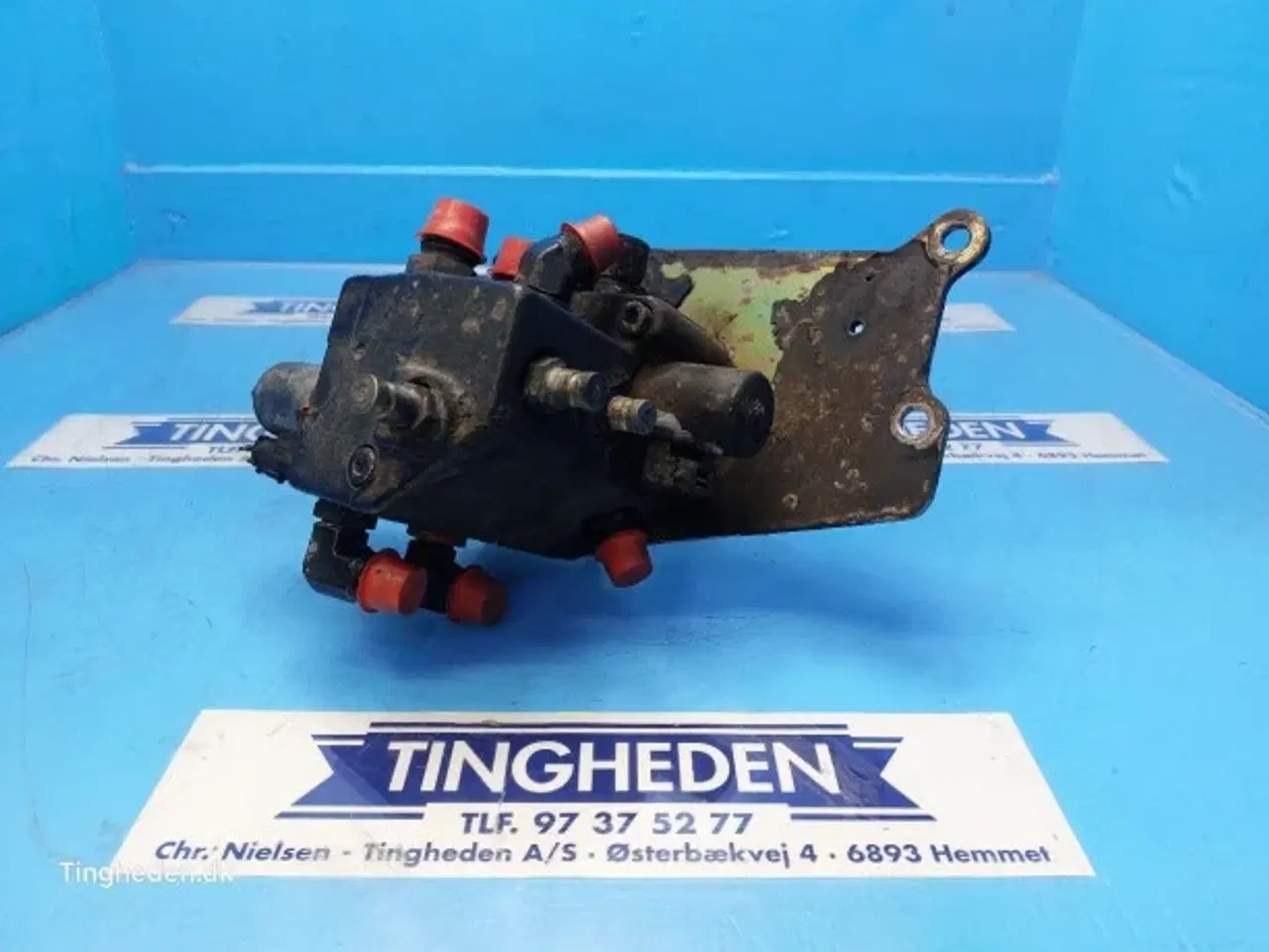 Billede 1 - Massey Ferguson 6465 Trykventil 3795675M13