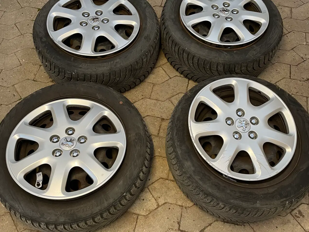 Billede 1 - Vinterhjul til Peugeot 208