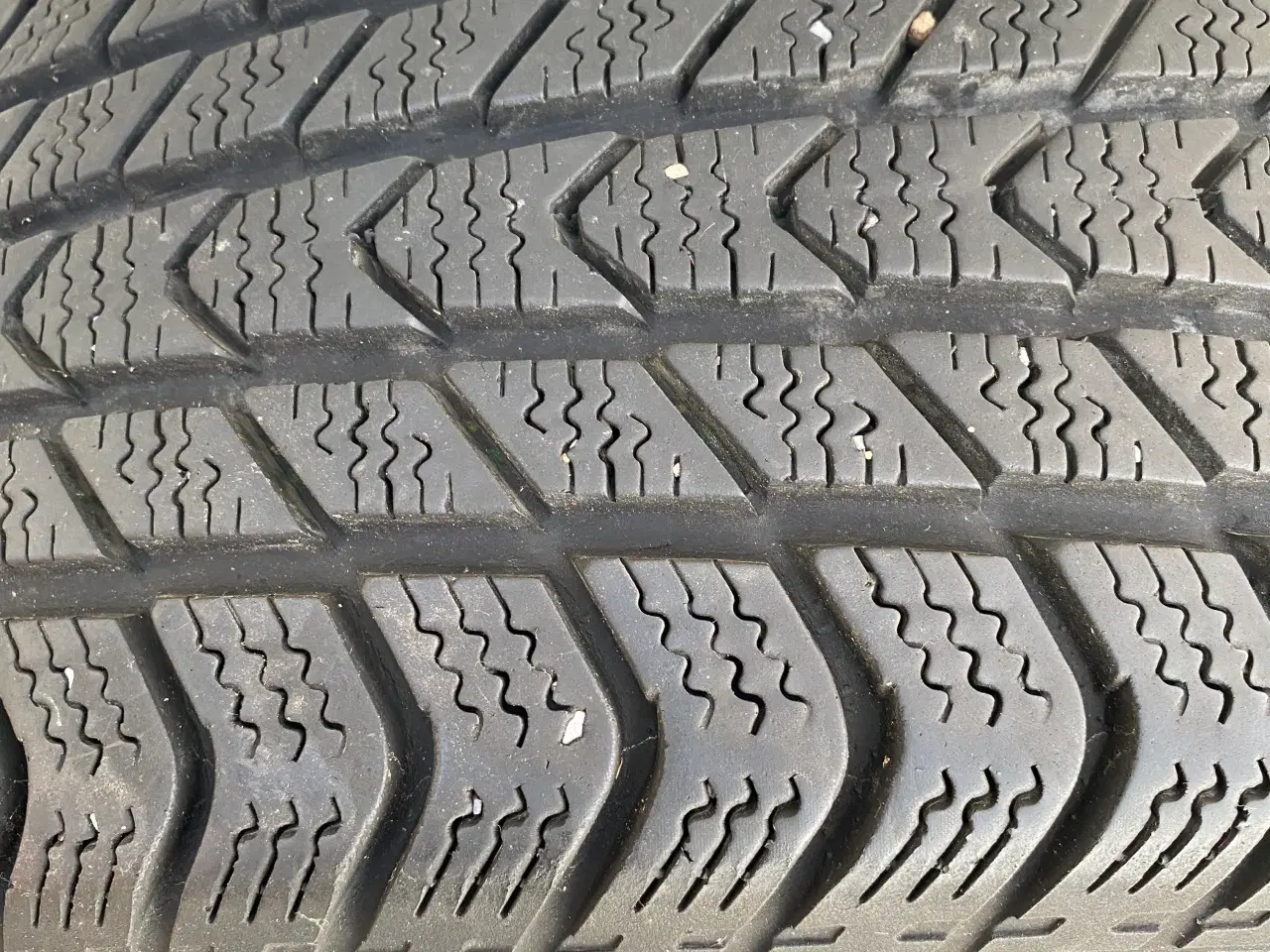 Billede 2 - KUMHO vinterdæk på alufælge i rigtig god stand 175