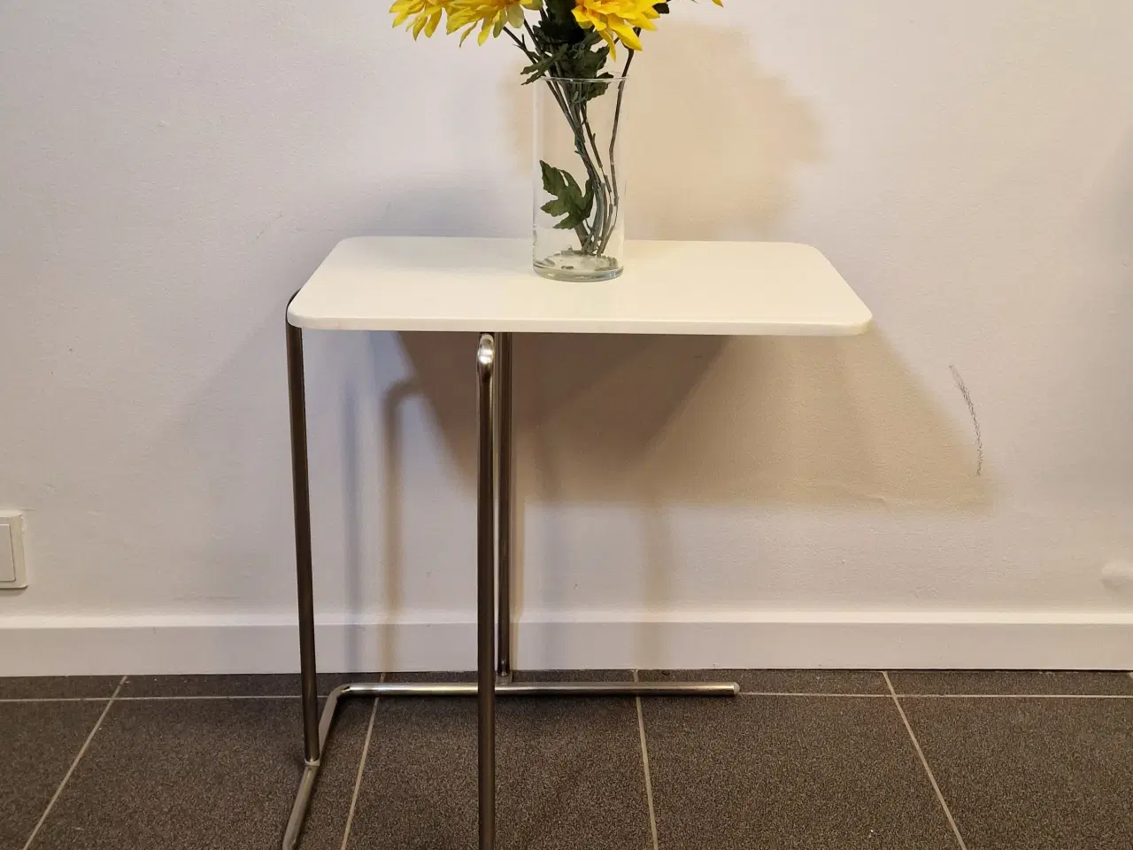 Billede 6 - Rian Ikea C-formet Sidebord.