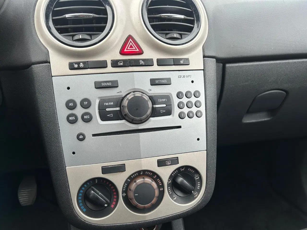 Billede 8 - Opel Corsa 1,0 12V Enjoy