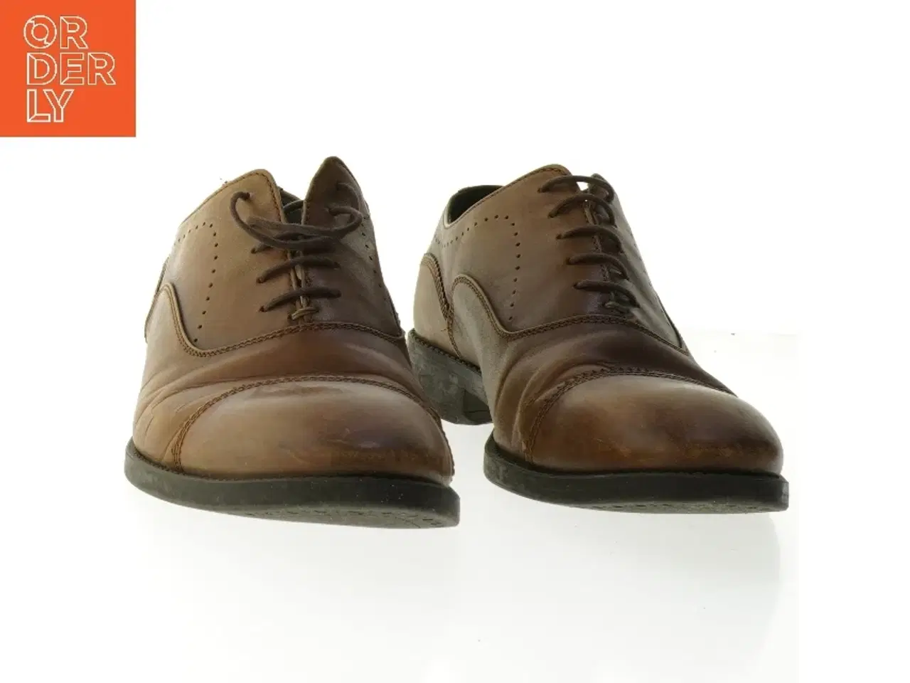 Billede 4 - Brune herresko (str. 41)