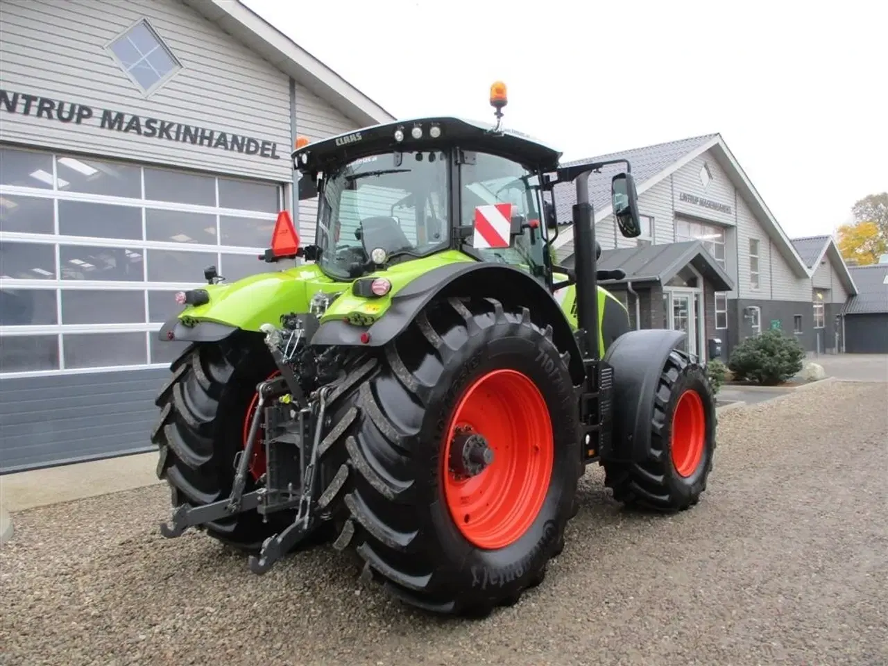 Billede 19 - CLAAS AXION 870 CMATIC med frontlift og front PTO, GPS ready