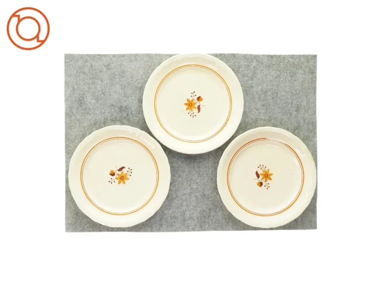 Billede 2 - Stel fra Anna Burg (str. Ø: 23,5 og 20 HØ: 9 x 17 Og LB: 24 x 14 Cm )