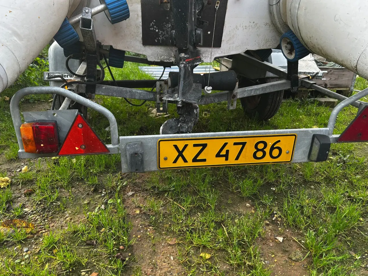 Billede 3 - Bådtrailer med nye dæk