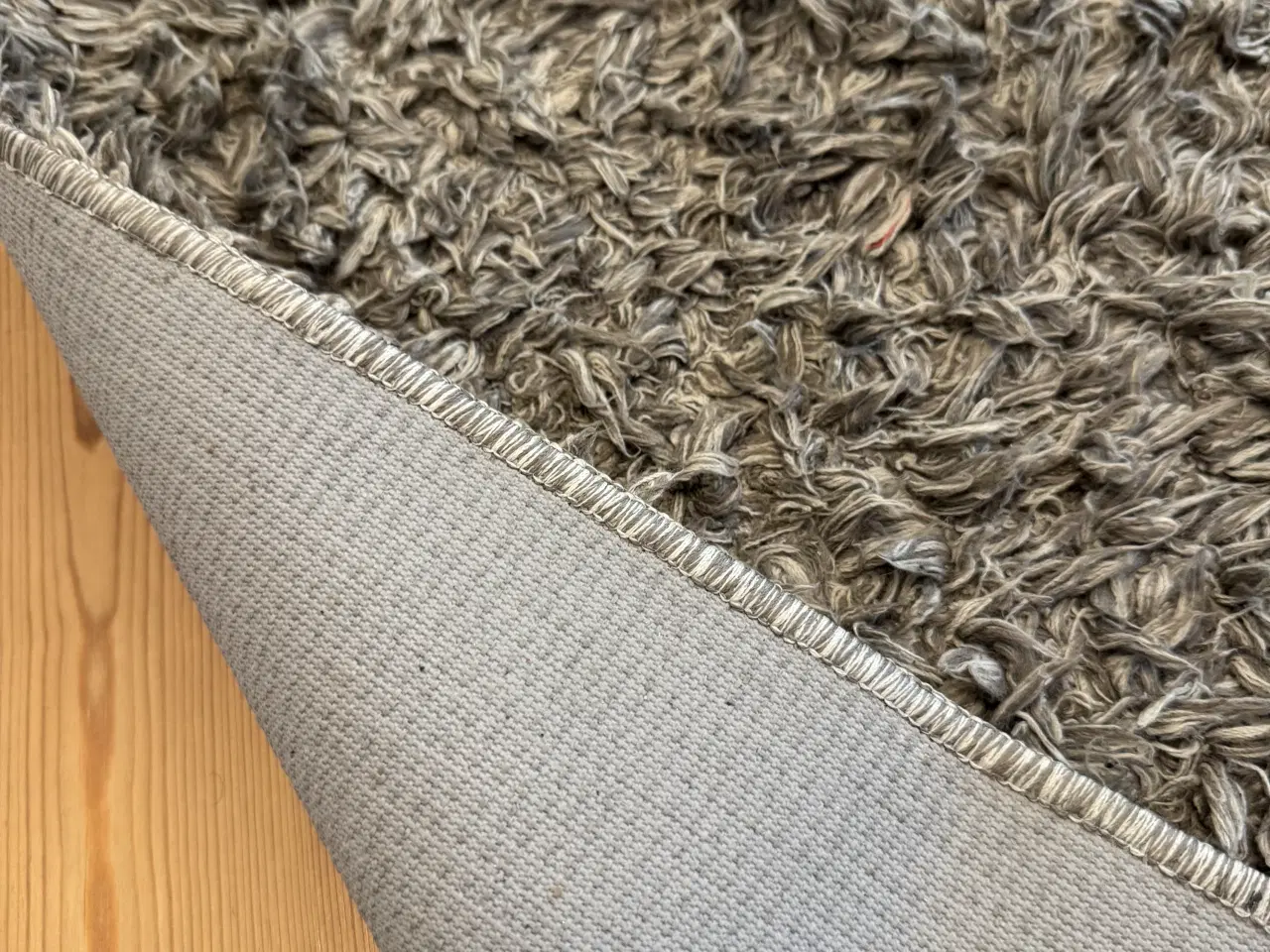 Billede 3 - Gulvtæppe (134 cm x 196 xm) SÆLGES