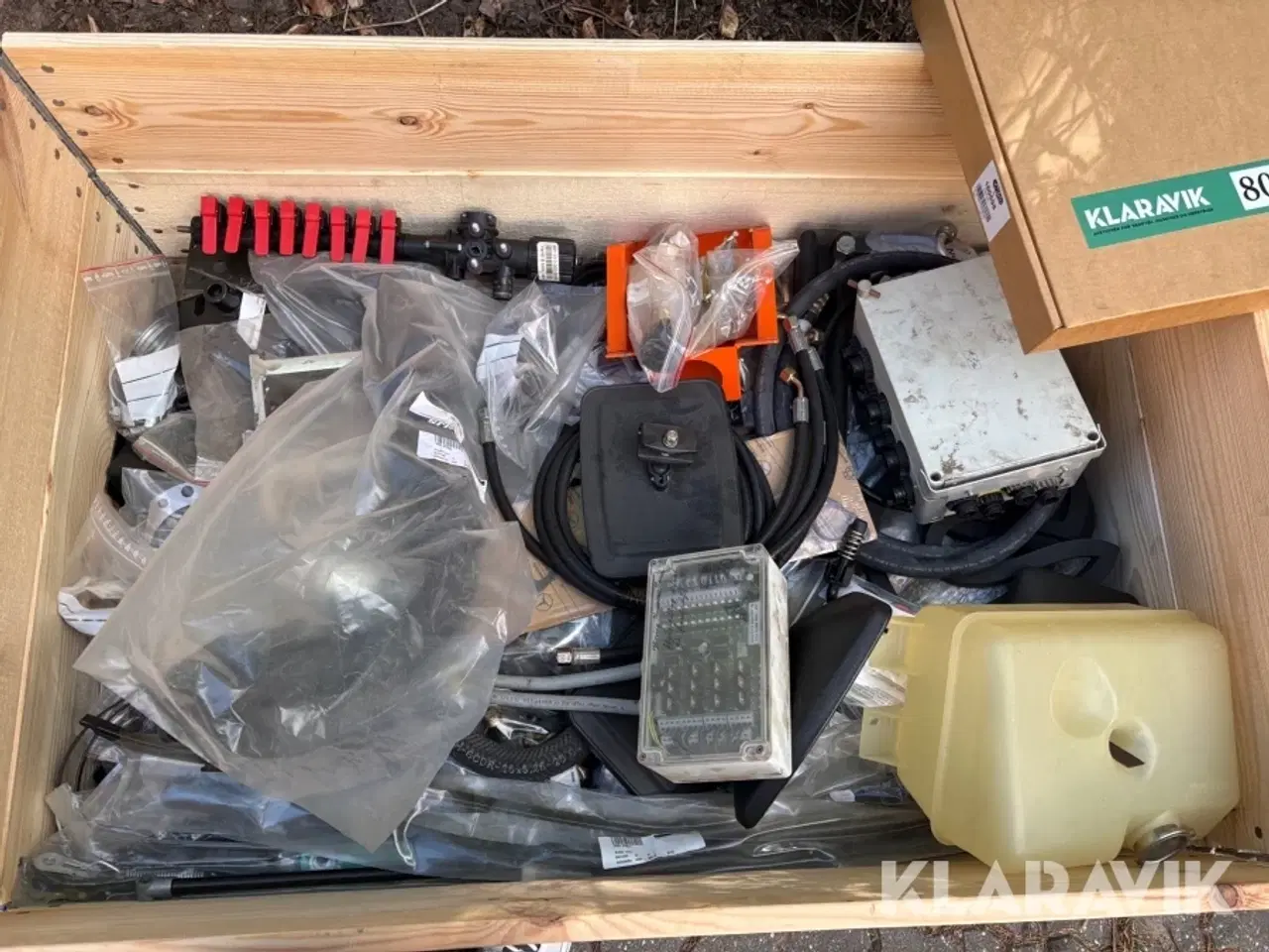 Billede 1 - Reservedele blandet Mercedes, hjs, cargo, aebi, og andre