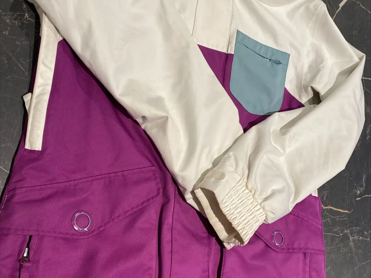 Billede 1 - NIKE Ski/snowboard jakke