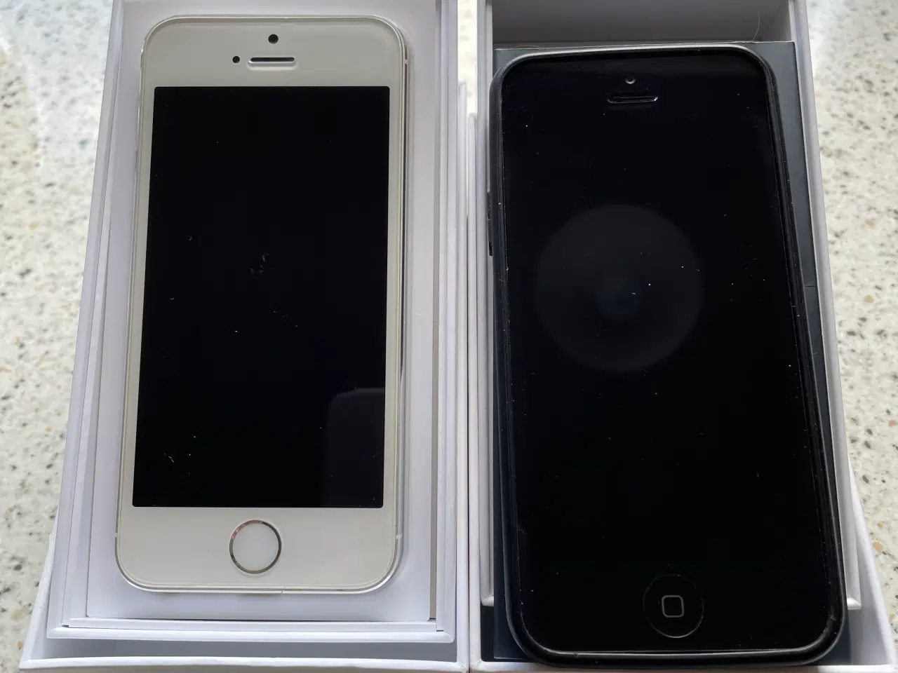 Billede 1 - iPhone 5 / 2 stk