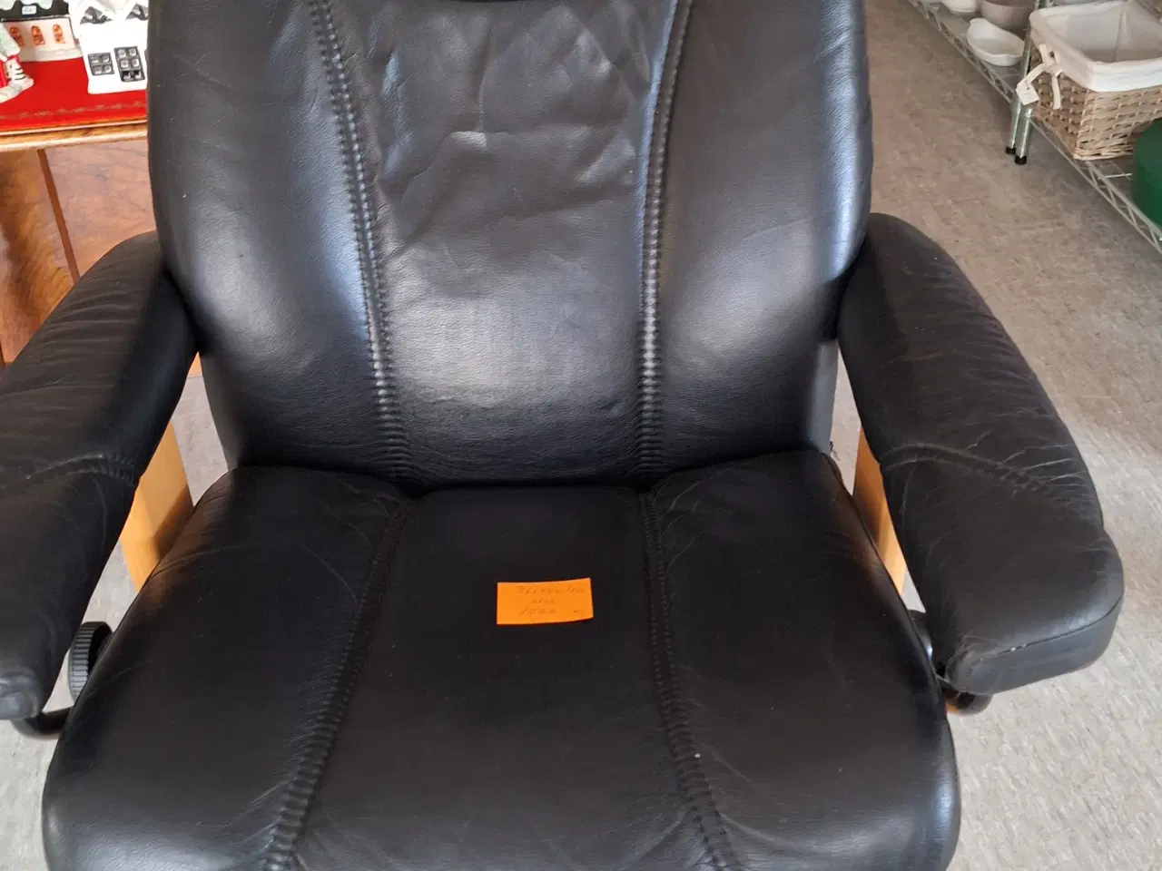Billede 2 - Sorte  Stresless  læderstole 