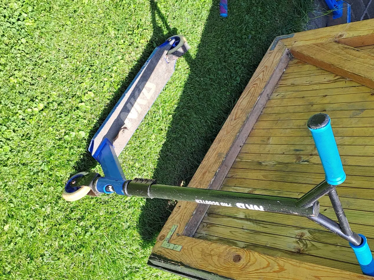 Billede 1 - Løbehjul 2 stk.