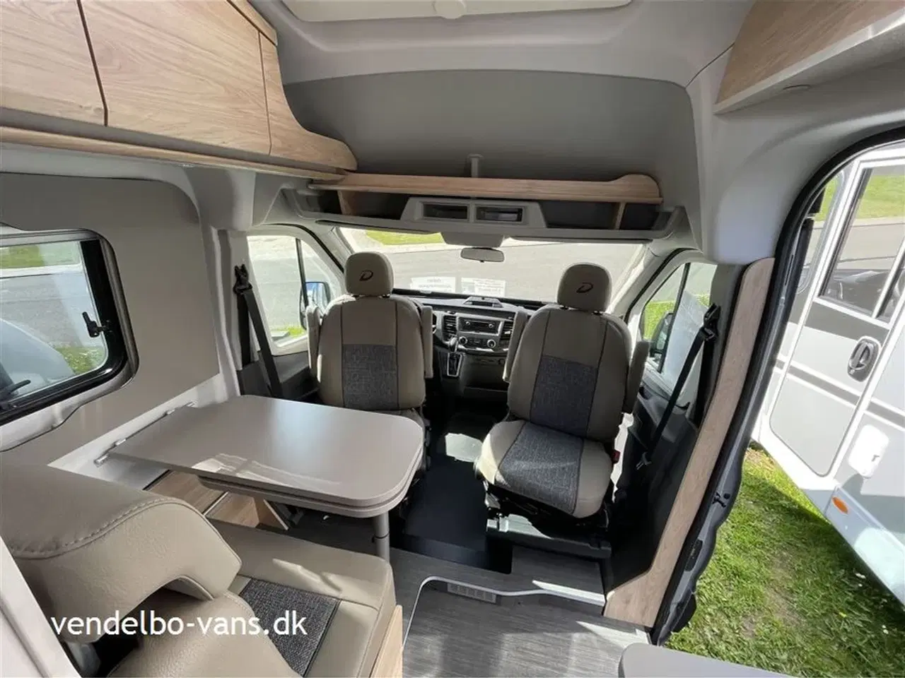 Billede 6 - 2024 - Dethleffs Globetrail CVD 590 DK   Dethleffs korte Camper Van - Globetrail Classic markerer begyndersegmentet med høj kvalitet