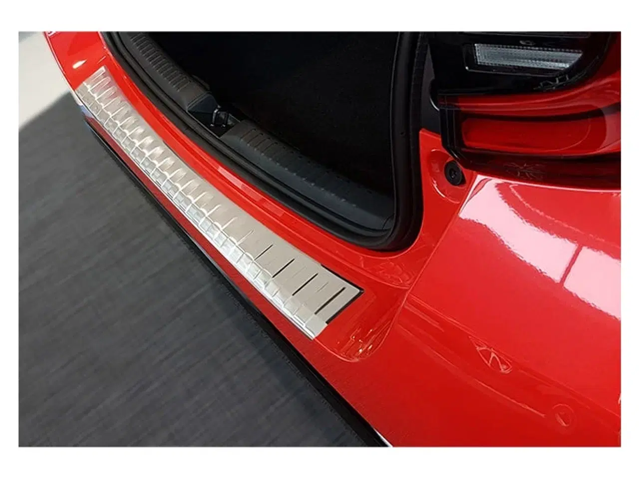 Billede 1 - Læssekantbeskytter Toyota Yaris IV 5D 2020- Stål