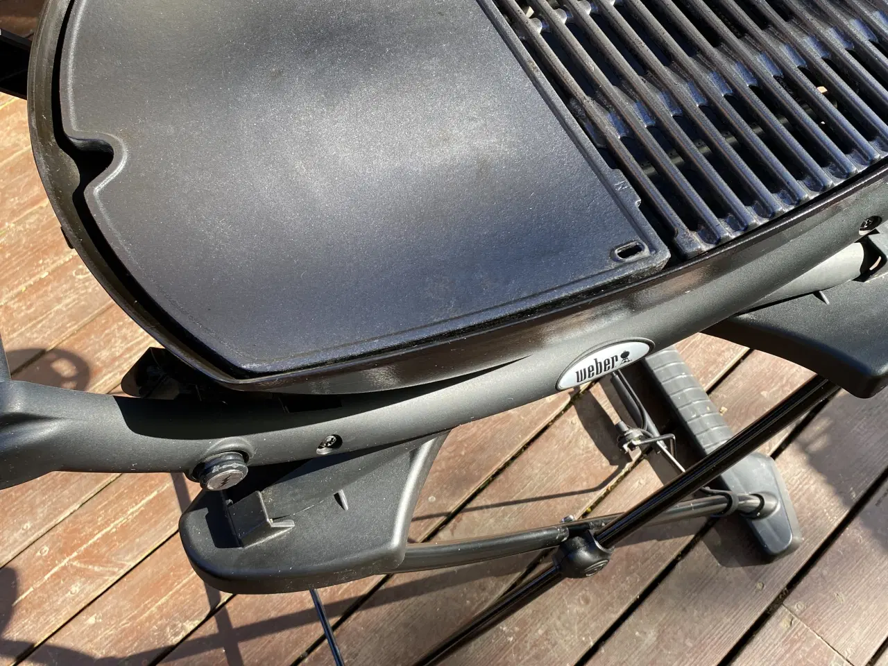 Billede 3 - Weber Q2200 med tilbehør 