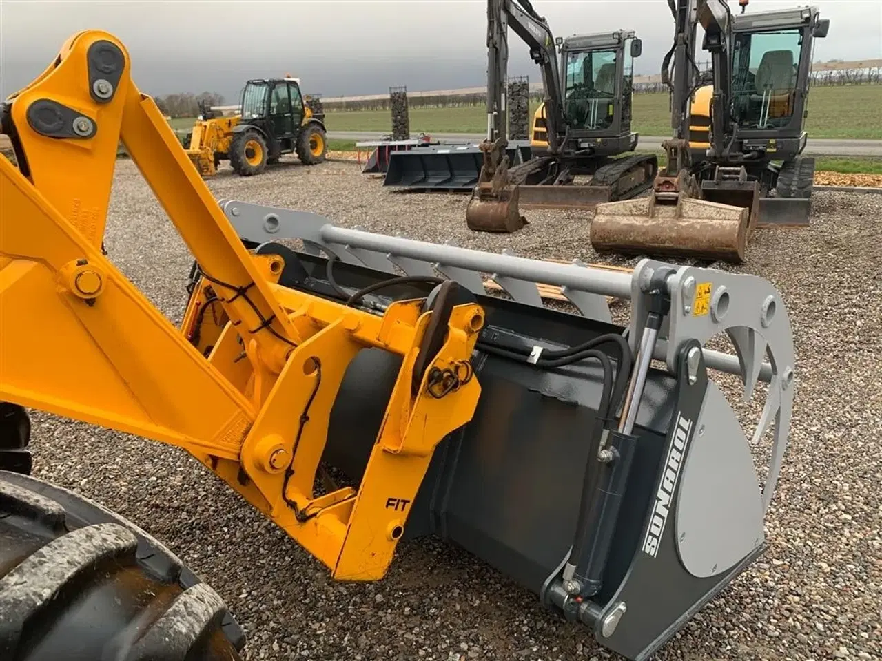 Billede 3 - JCB MULTISKOVL 240CM