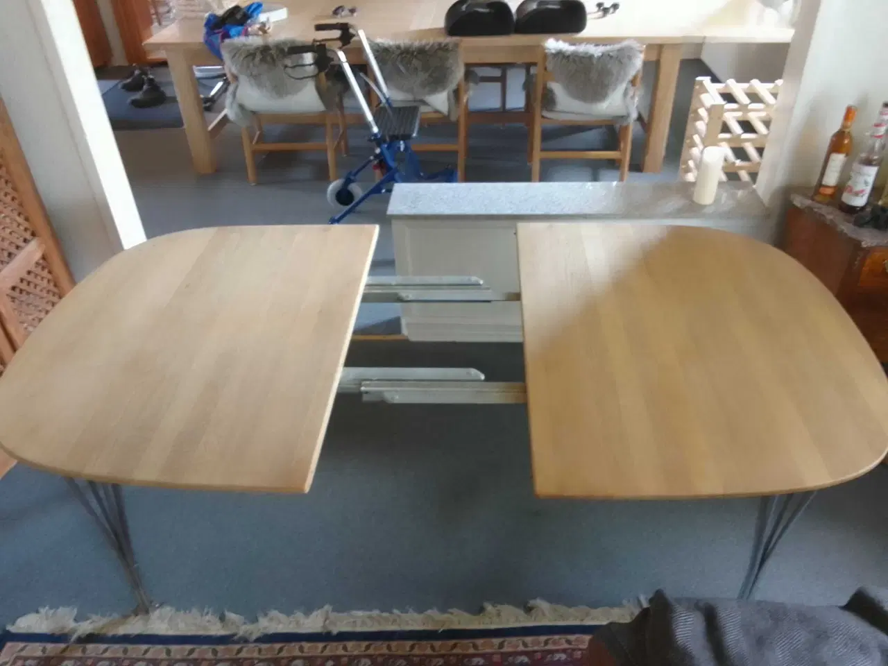 Billede 3 - Spise Bord massiv eg flot 