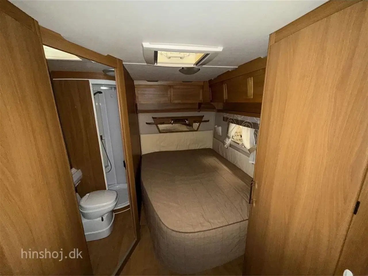 Billede 14 - 2009 - Kabe Royal 610 DXL KS   Dejlig Kabe med franskseng og rundsidegruppe fra Hinshøj Caravan A/S