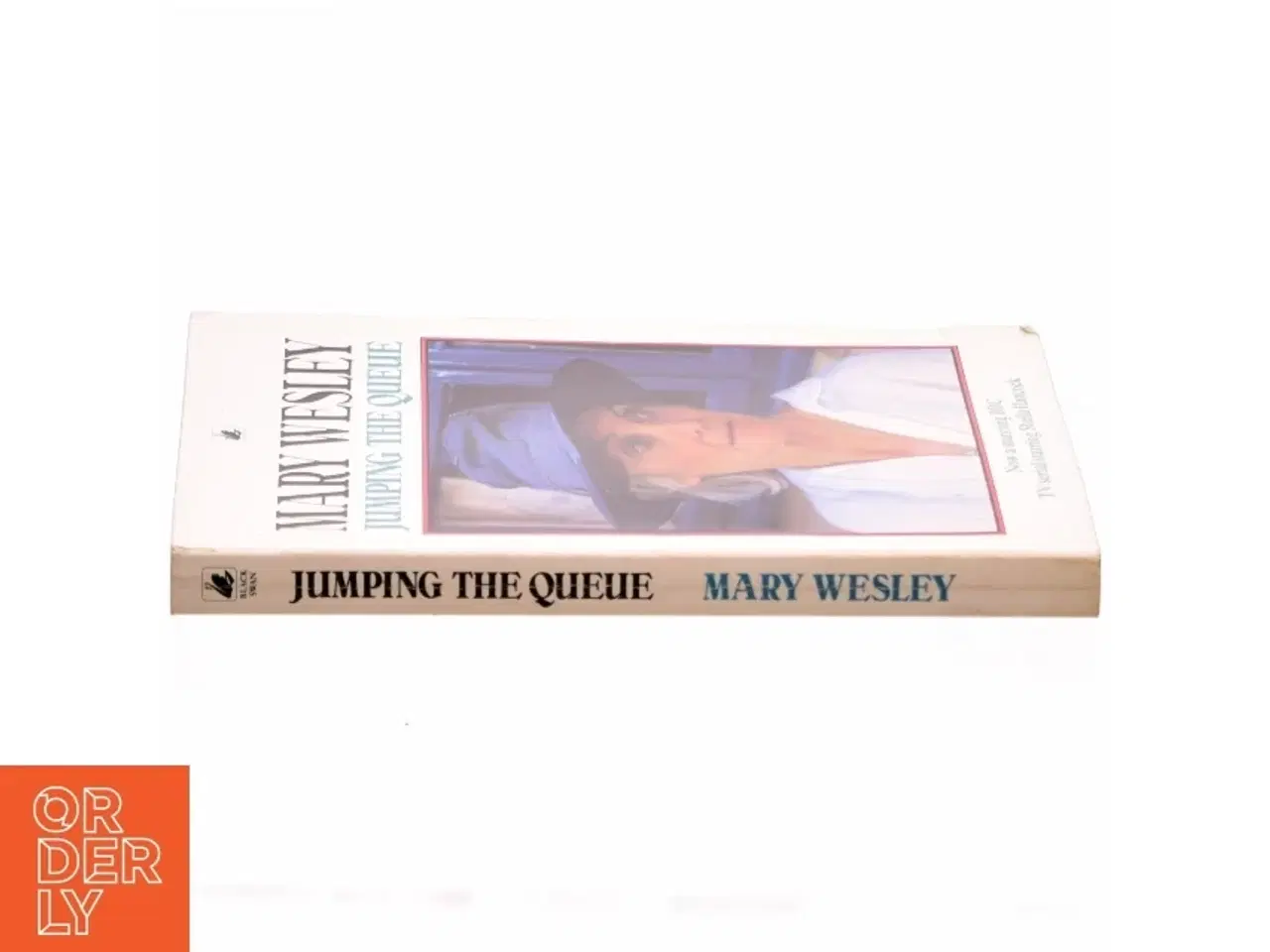 Billede 2 - Jumping the queue af Mary Wesley (Bog)