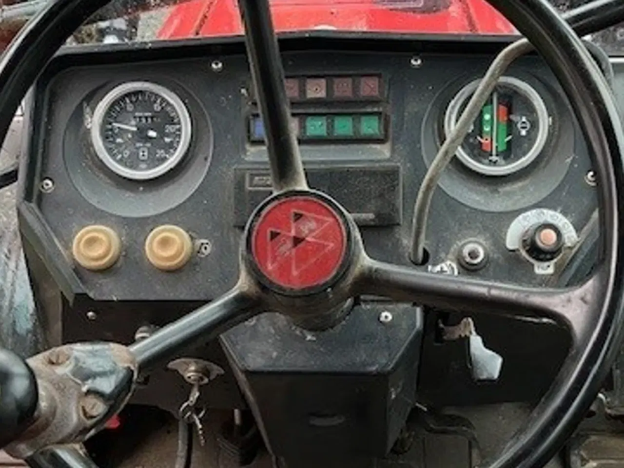 Billede 8 - Massey Ferguson 675 med frontlæsser (moms fri)