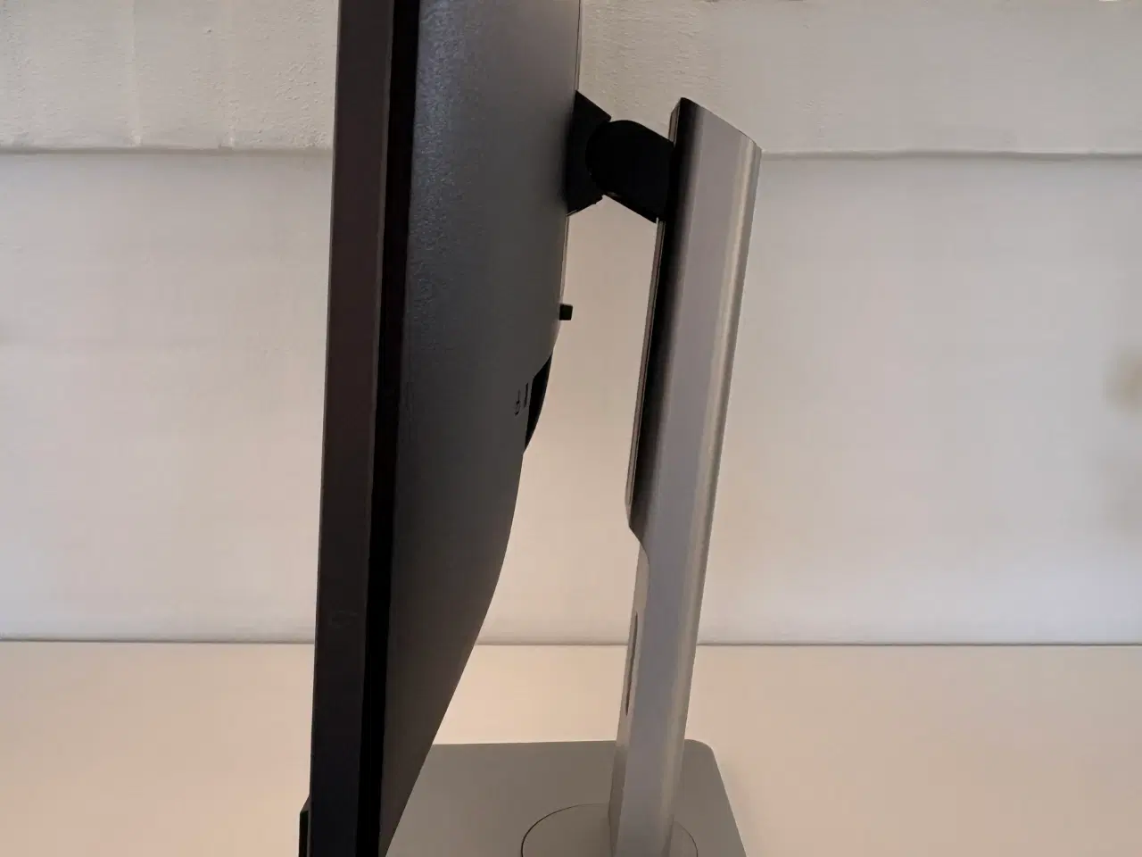 Billede 8 - Dell 24" Skærm