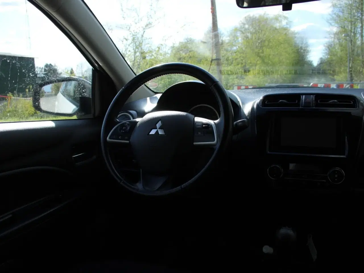 Billede 10 - Mitsubishi Space Star 1,2 Black & White