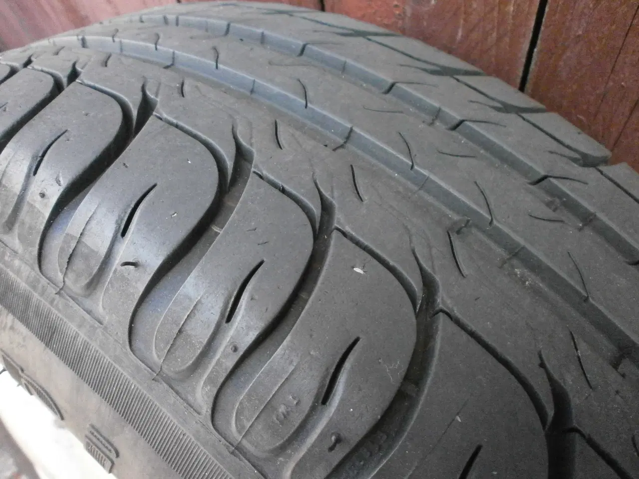 Billede 3 - 4 stk. SKODA ALUFÆLGE med 195/65/15 DÆK