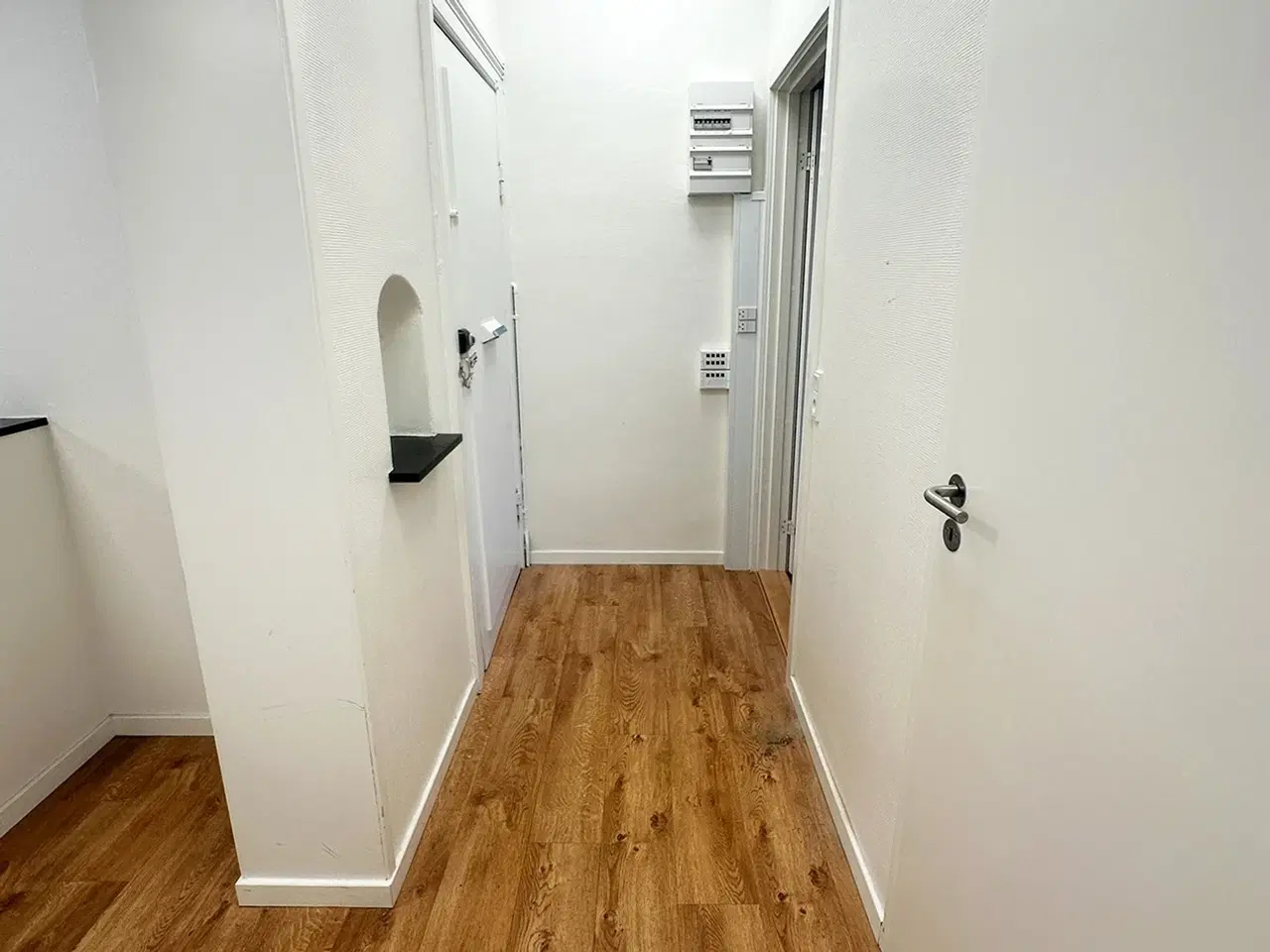 Billede 6 - Moderniseret klinik- eller butikslejemål i Vestbyen