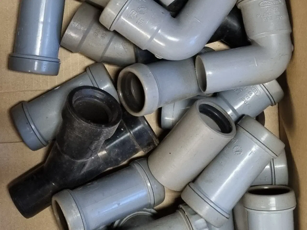 Billede 2 - Rør og fittings