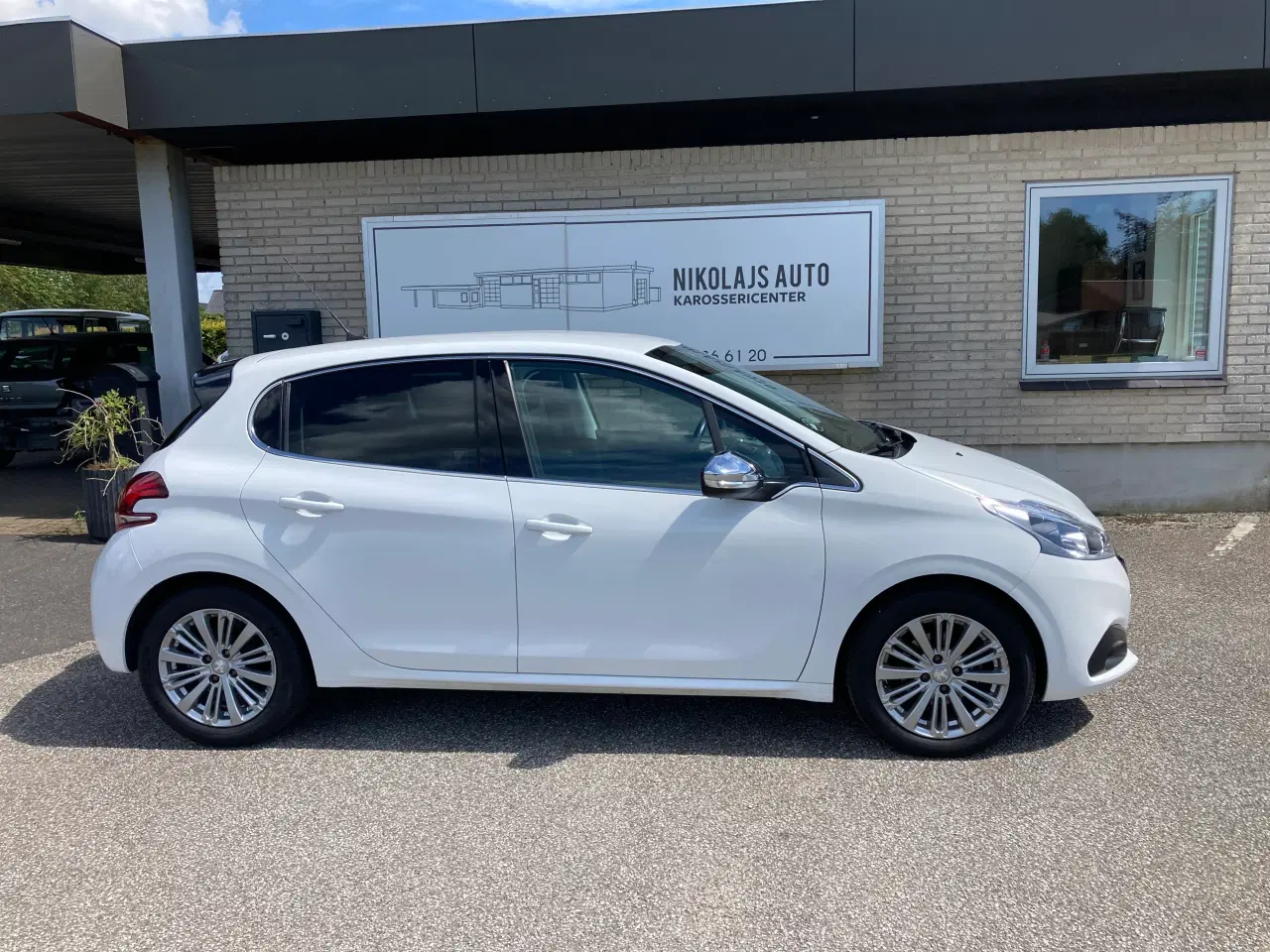 Billede 1 - Peugeot 208 1,6 hdi motor med gearkasse