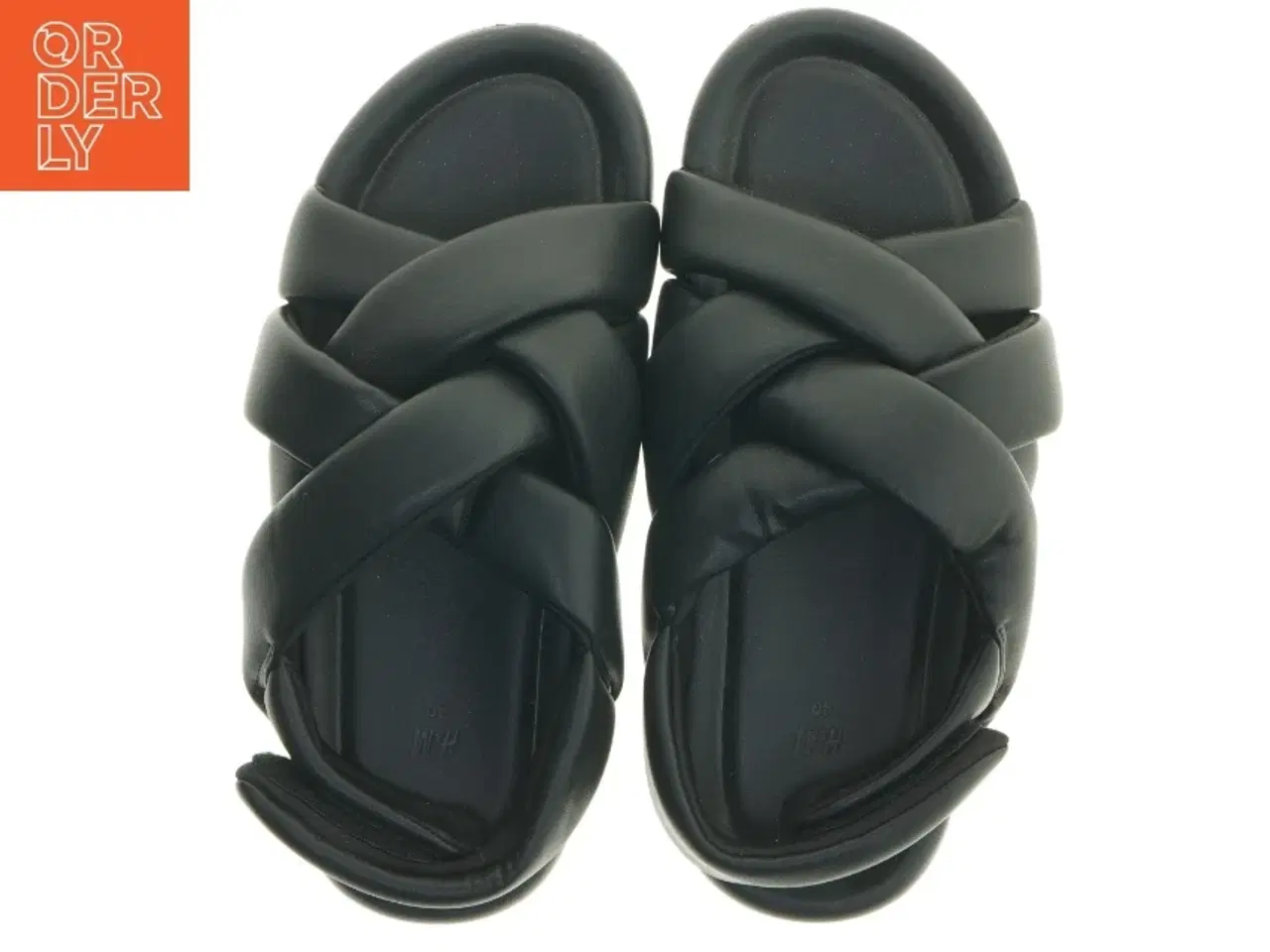 Billede 4 - Sorte sandaler i størrelse 40 fra HM (str. 40 )