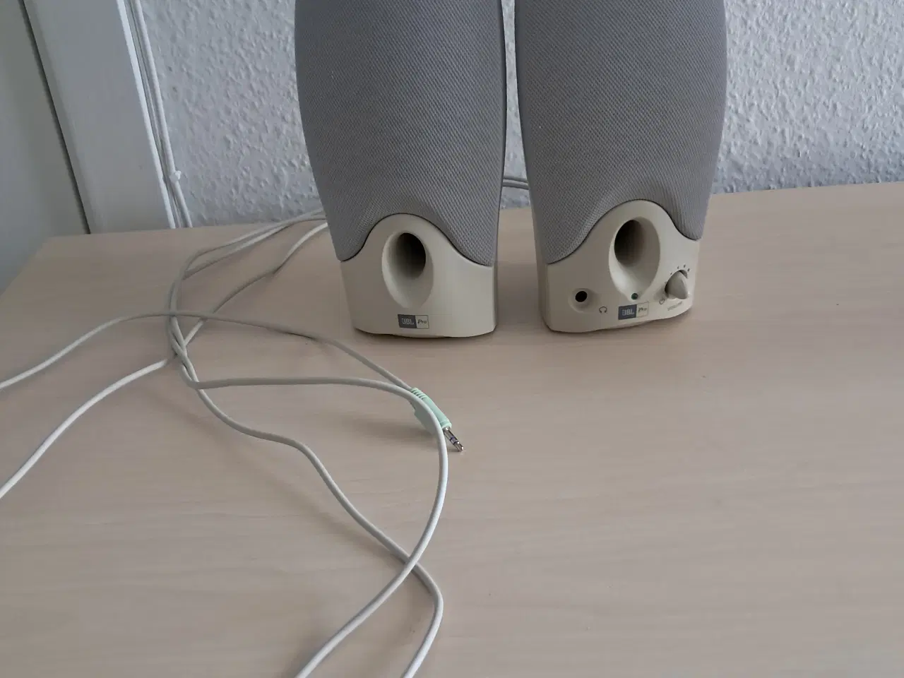 Billede 2 - 1 sæt i alt 2 stk. højtaler med jackstik