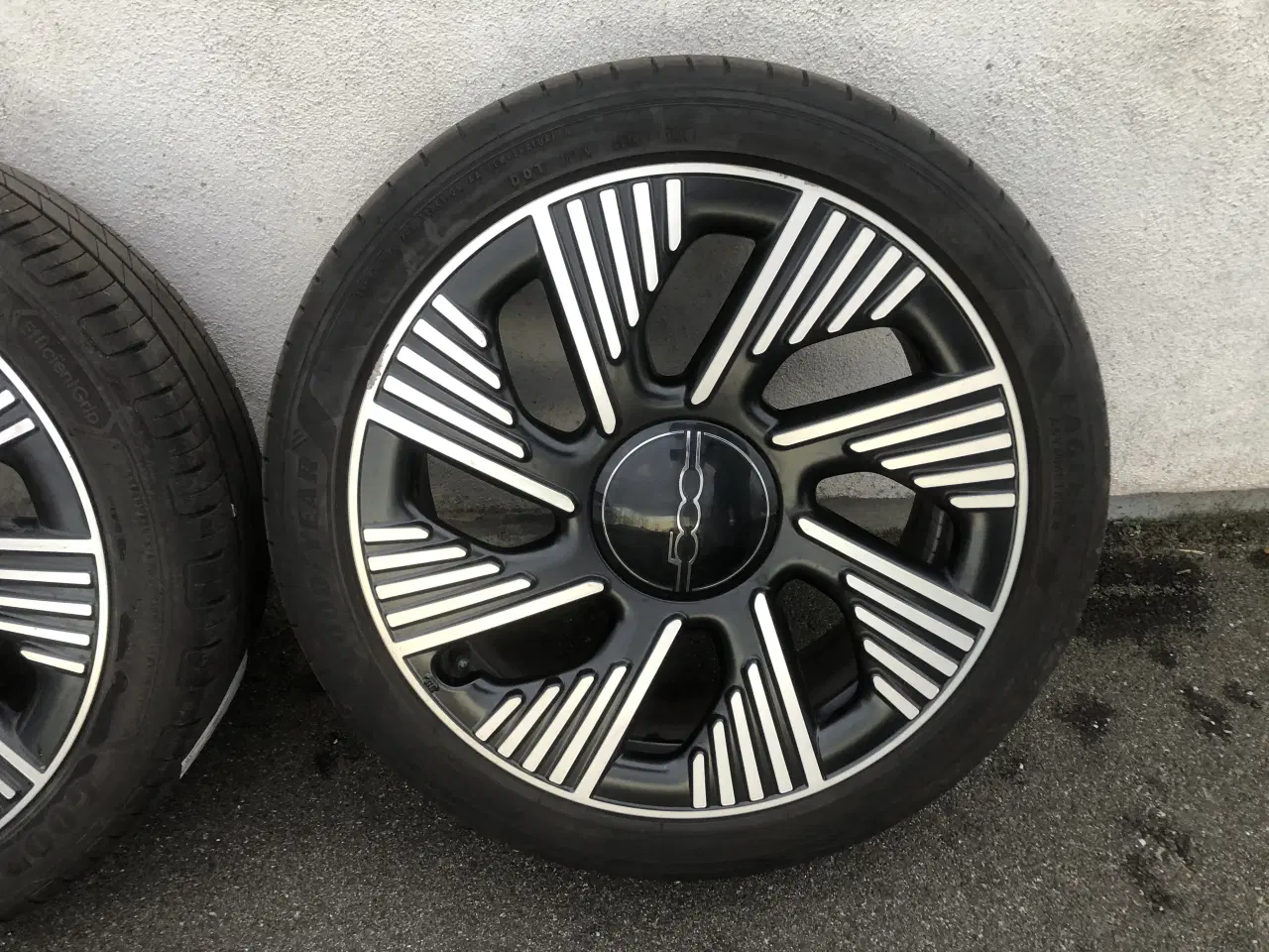 Billede 5 - Originale Fiat 500 - 17” sommerhjul