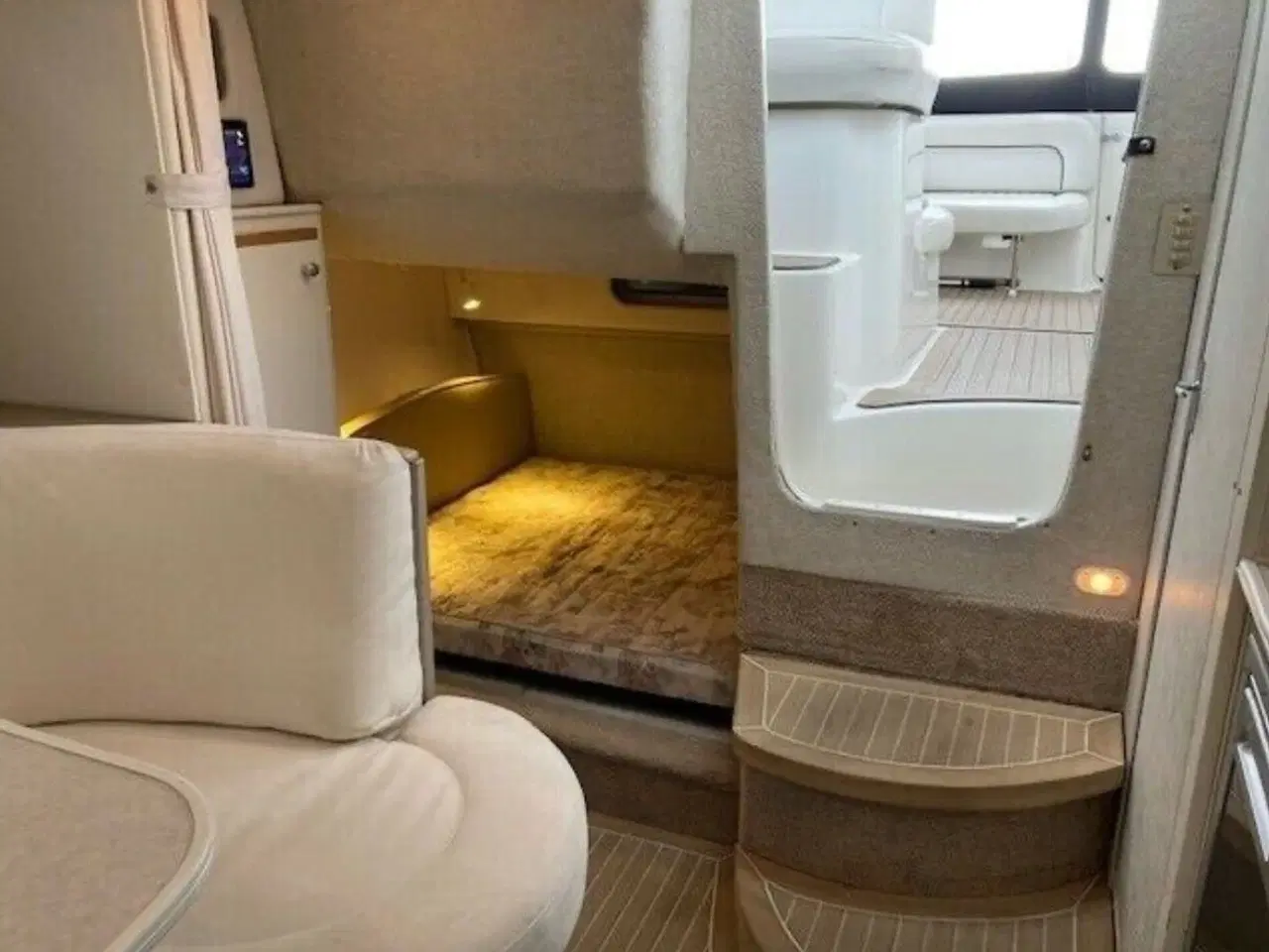 Billede 13 - Bayliner 3055 – 2 x nyrenoverede MerCruiser 5.0 (7