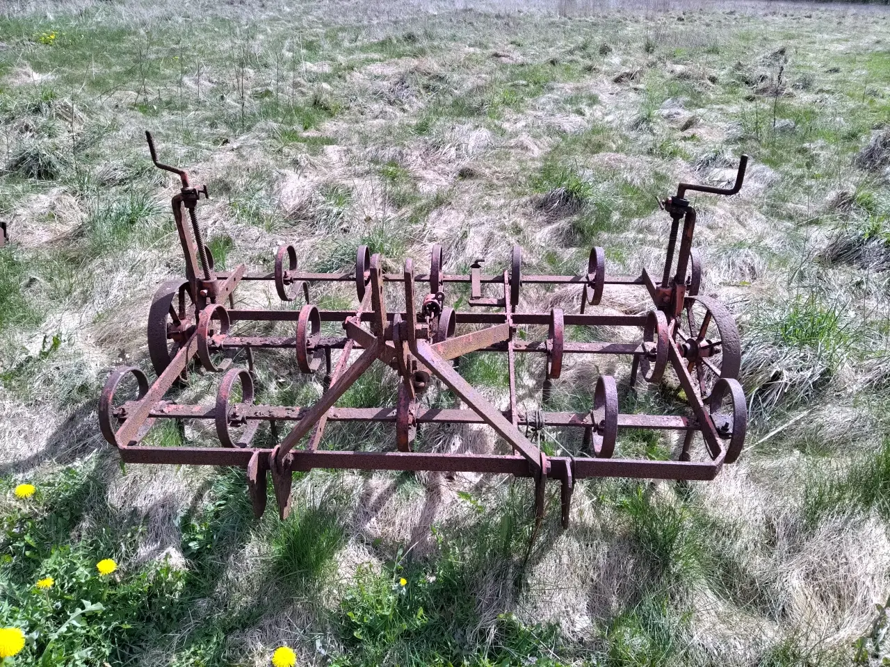 Billede 3 - Blandet lot af landbrugsmaskiner 