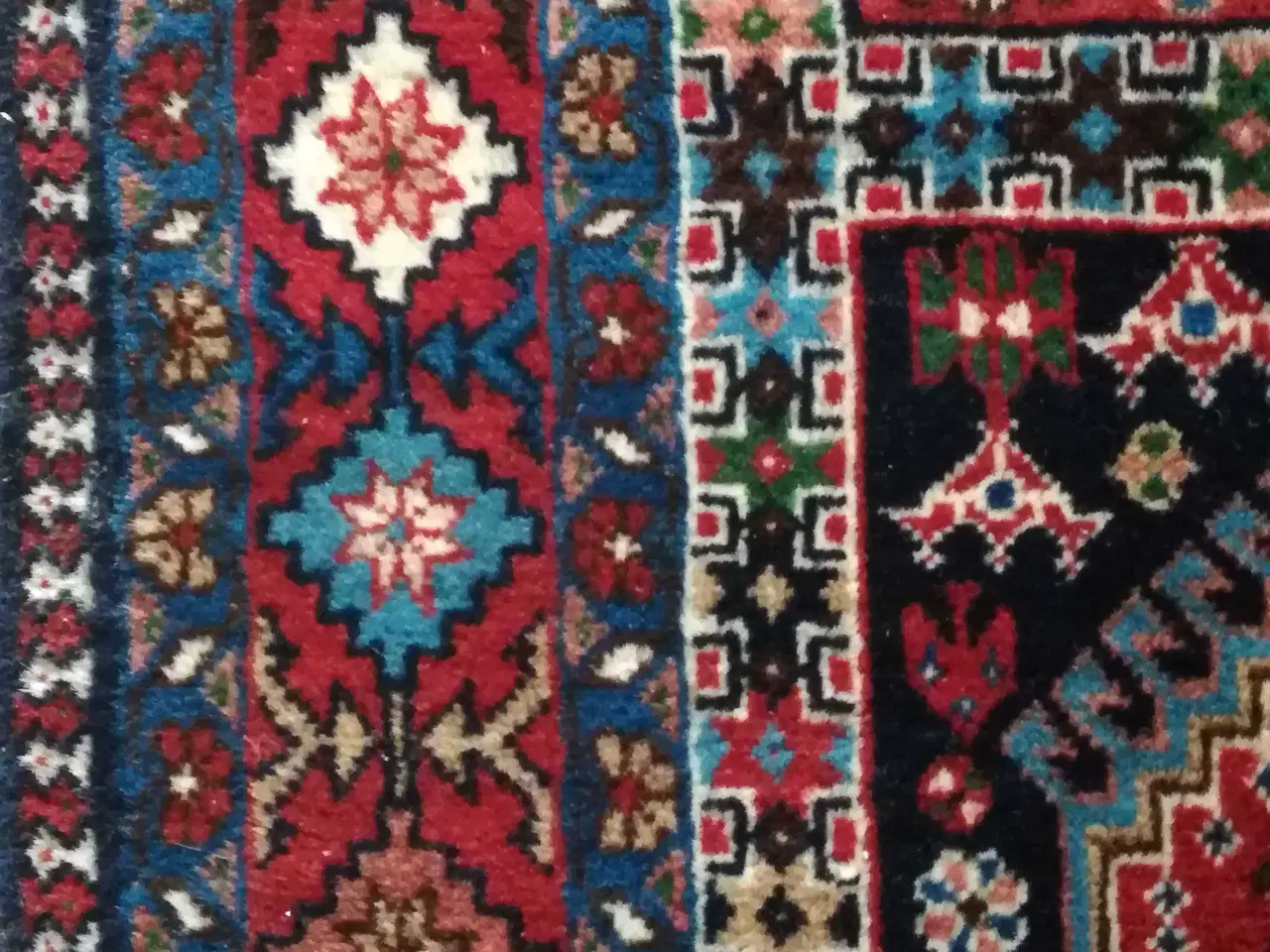 Billede 5 - Ægte håndknyttet persisk tæppe